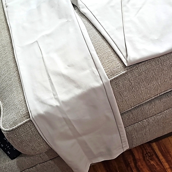 Old Navy Brand AT WAIST khaki size 4reg - Picture 5 of 11